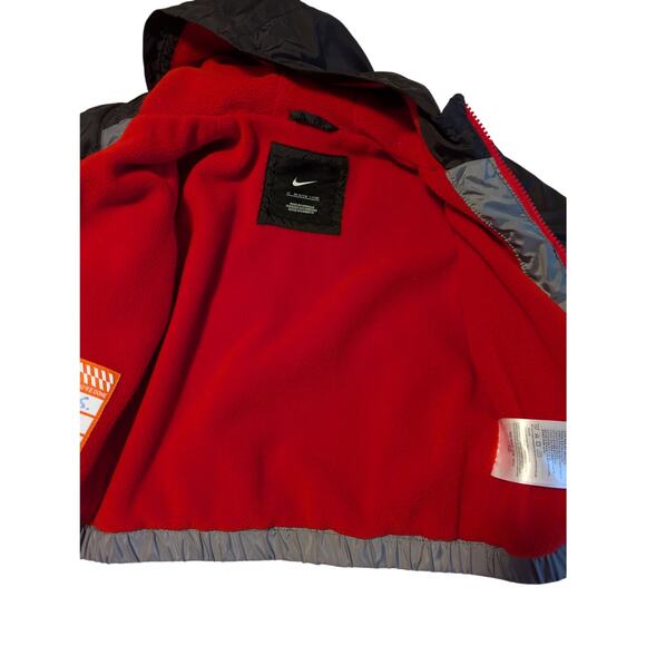 Nike Toddler Boy Midweight Black/Smoke Gray Jacket Sz 2T Preloved - Picture 6 of 10